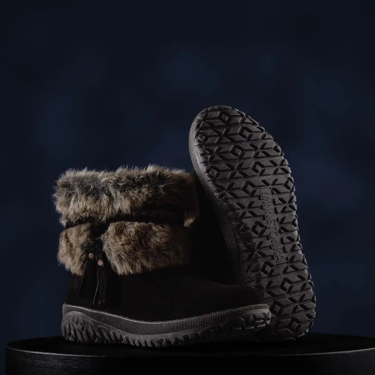 Women's Everett 2 Secondary image