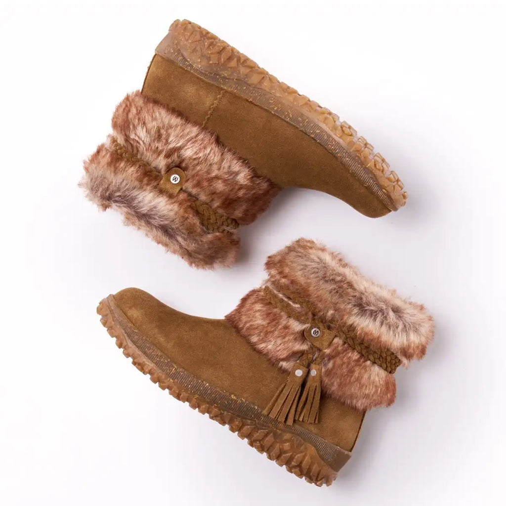 Women's Everett 2